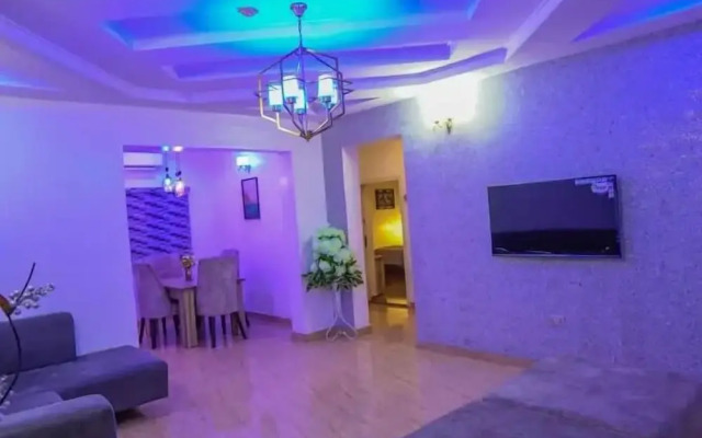 Sterling Lakeview Apartment