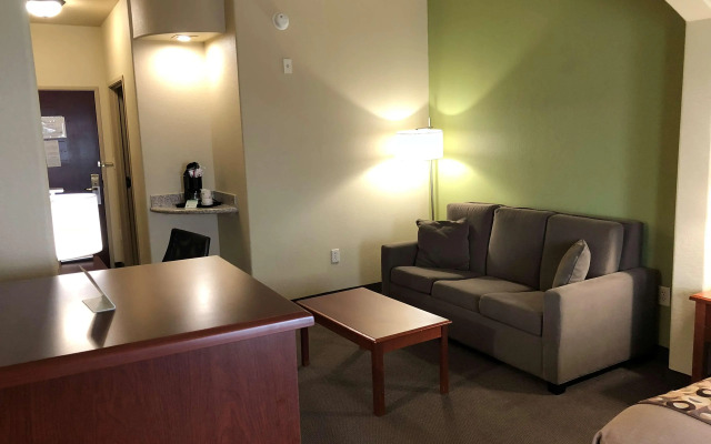 SureStay Plus Hotel by Best Western San Antonio SeaWorld