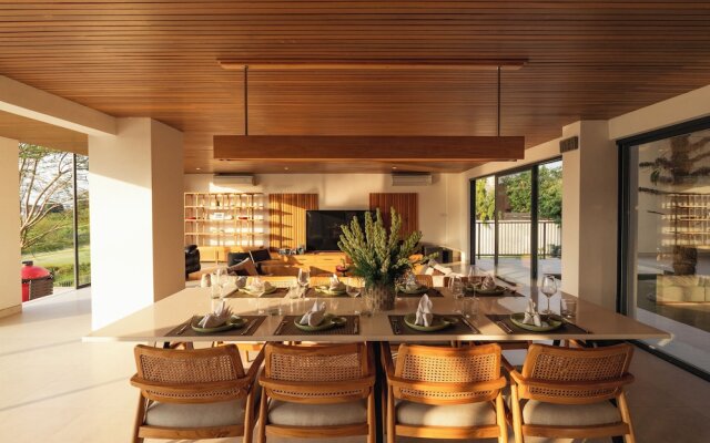 Villa Avocagolf Uluwatu by Nakula