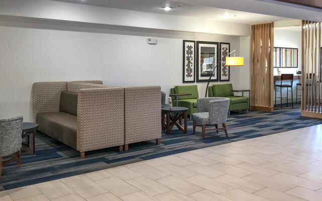 Holiday Inn Express & Suites Lubbock West, an IHG Hotel