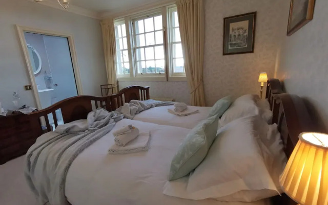 Bowden House B&B