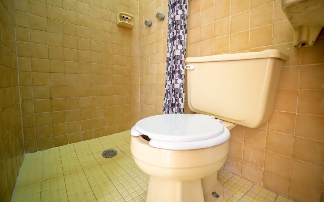 OYO Hotel Arena Surf