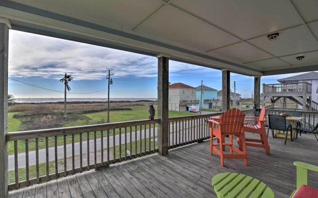 Ocean View & Grill: Crystal Beach Bungalow!