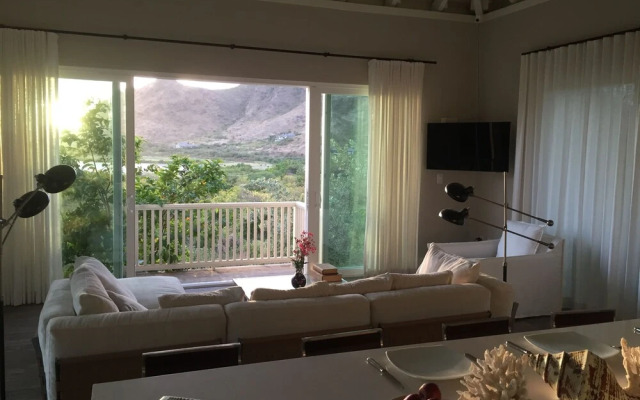 2 Bedroom Bungalow-Style Villa