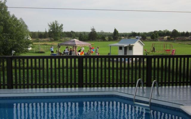 Bells and Whistles Family Inn