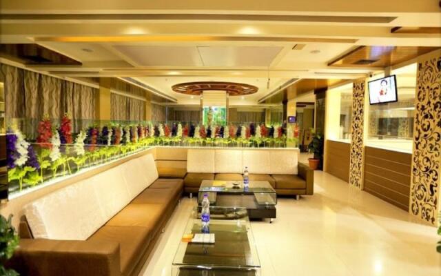 Hotel Swagath Grand Suchitra