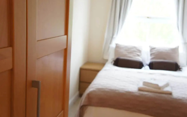 Maple House Serviced Apartments