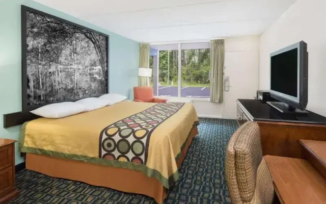 Super 8 by Wyndham Kingsland