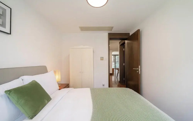 Tyms Premium 3BR 2BA Apt Walk to Metro