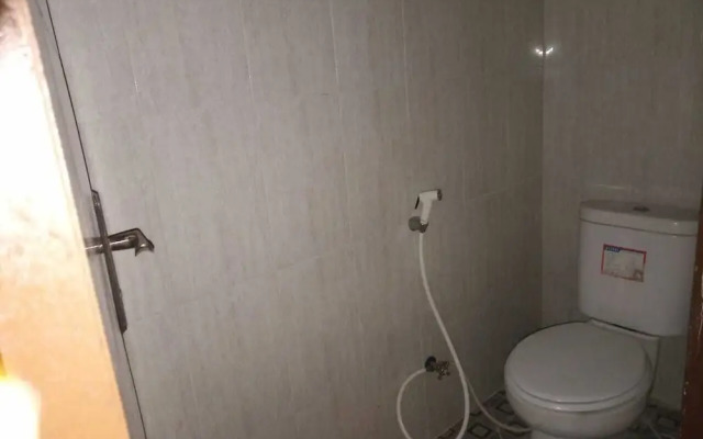 Guest House 647 Tanjung Duren Utara