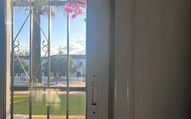 1-bed Apt, Sleeps 4, use of 4 Pools