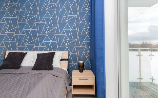 Ostoya Pucka Apartment by Renters