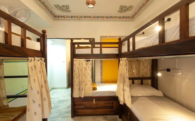 Hostel Mantra