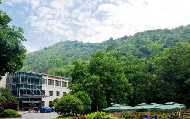 Hupao Mountain Resort