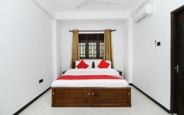 OYO 407 Royal Rich Villa