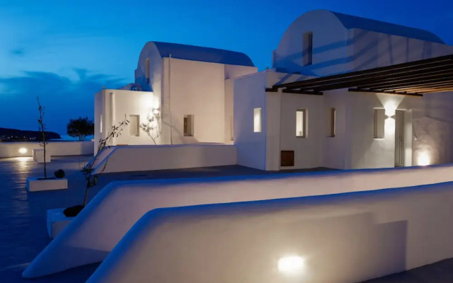 Bianco Diverso Suites