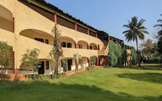 Elim Resort