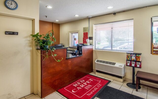 Red Carpet Inn Norwalk