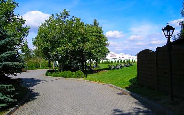 Hotel Restauracja Tawerna Gliwice - ozonujemy pokoje