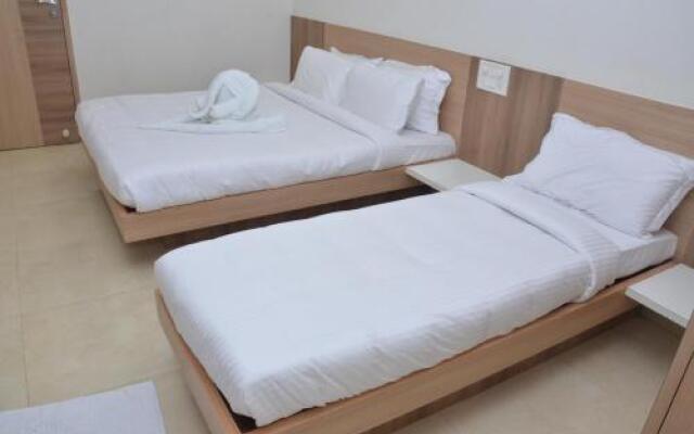 Oyo 14455 Hotel Balaji Inn