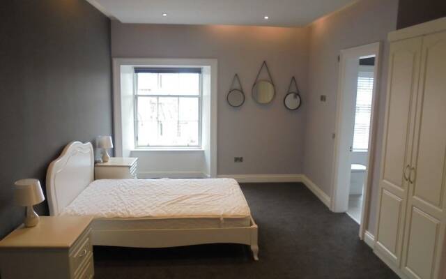 York Place Oasis 3 Bed