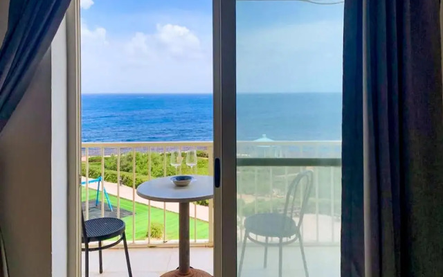 Sea and sun Views 2bd Apt Marsalforn Gozo