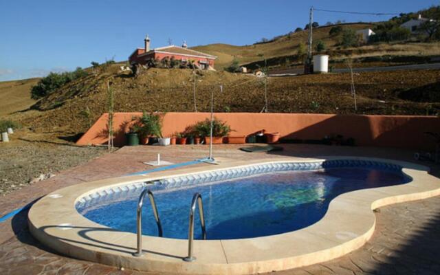 Villa in Villanueva de la Concepcion - 100223