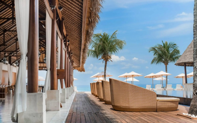 Lembongan Beach Club and Resort