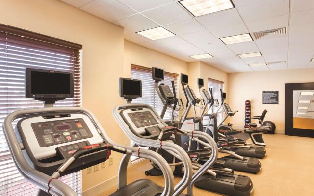 Homewood Suites Atlanta Airport North