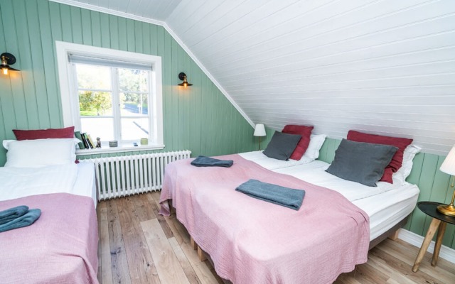 SKYR Guesthouse