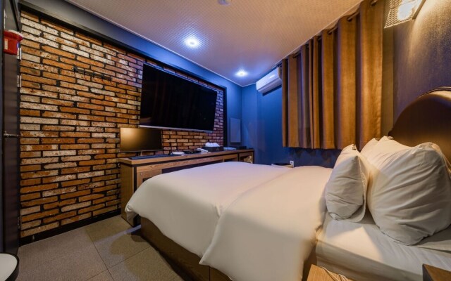 Anyang Pin