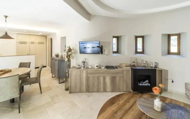 Château et Golf De Taulane