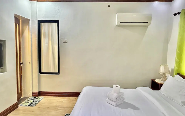 Birdwatchers Beachfront Hotel Panglao