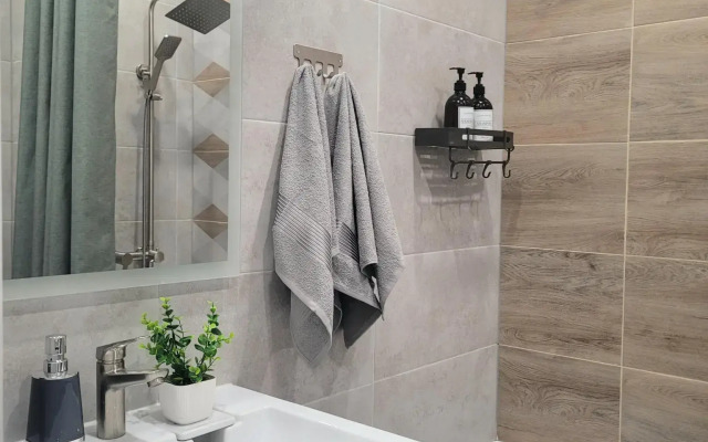 Атмосфера на улице Константина Гондаря