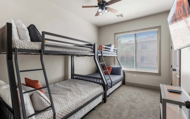 Sunset Vista - Amazing Views - Pet Friendly!