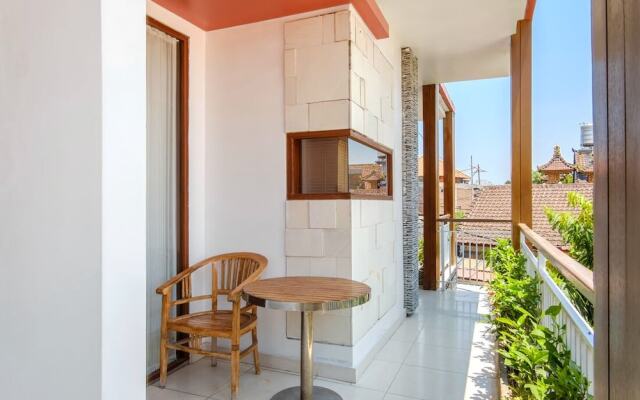 TwoSpaces Living at Saren Guest House