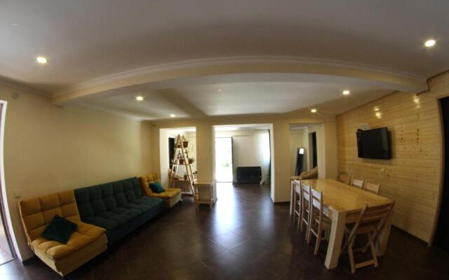 Novel House