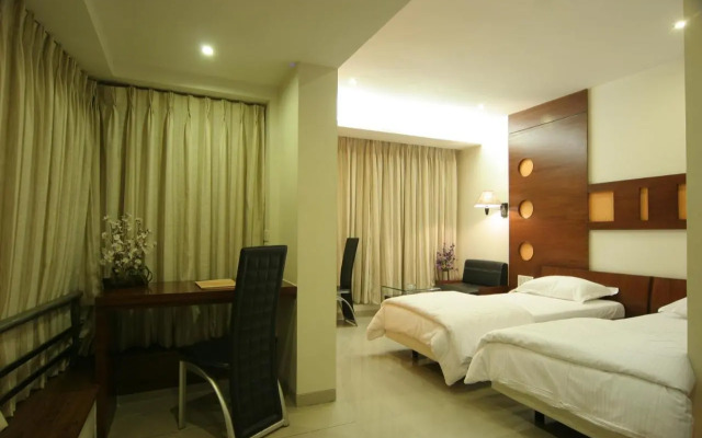 OYO Rooms RC Dutt Road