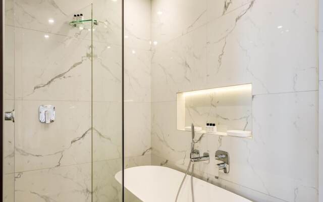 Magical Apartment w Uninterrupted Ocean Views Mouille Views