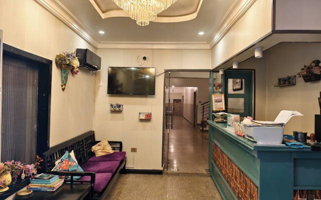 JUN YUE GRA Lagos hotel