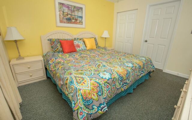 Pelican Beach 1811 1 Bedroom Condo by RedAwning