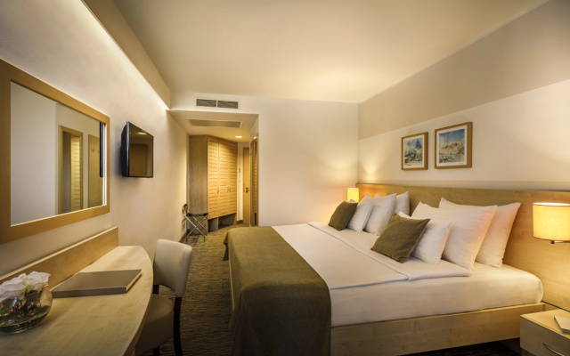 Valamar Parentino Hotel