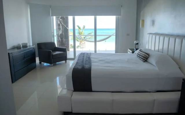 MareAzul Family Beach Condohotel