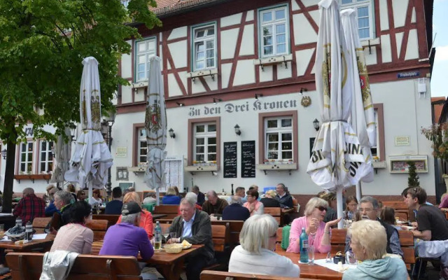 Zu den Drei Kronen