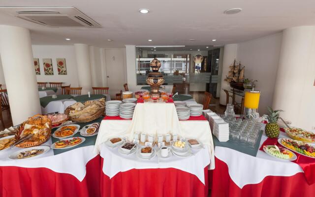 Hotel Romimar