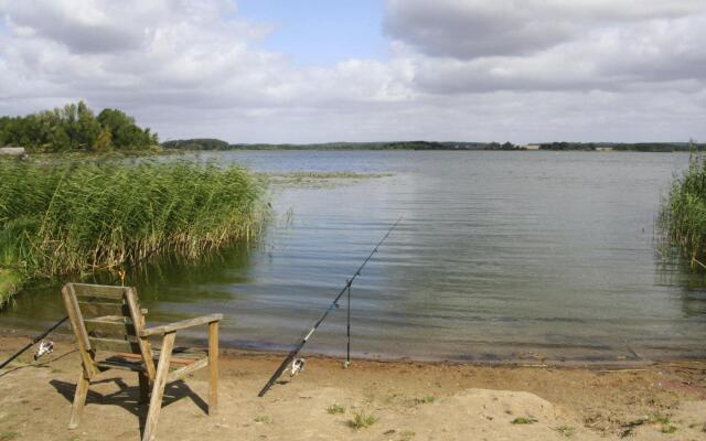 Apartment, Sternberg
