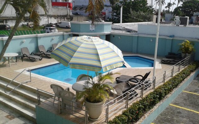 Hotel Paraíso Suites