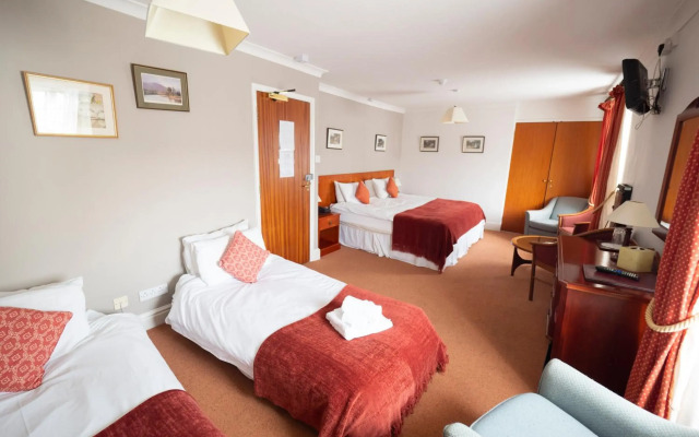 The Rest and Be Thankful Inn