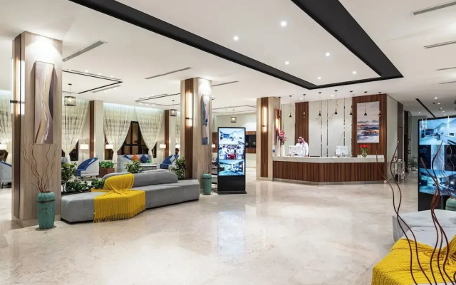 Al Qasr Corniche