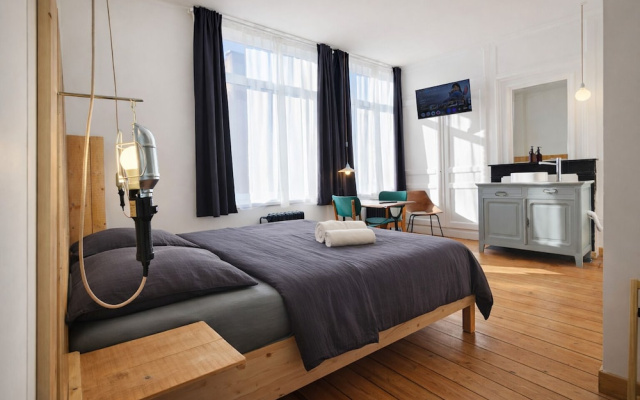 La Maison Fives